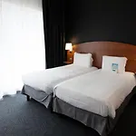 Hotel Kyriad Ferrand Centre 3*