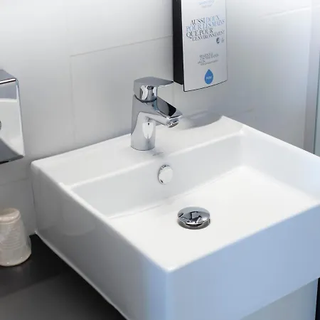 Kyriad Ferrand Centre Clermont-Ferrand