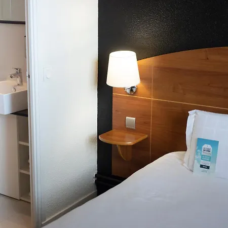 Kyriad Ferrand Centre Hotel