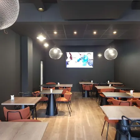 Hotel Kyriad Ferrand Centre