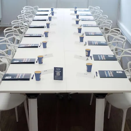 Kyriad Ferrand Centre Hotel Clermont-Ferrand