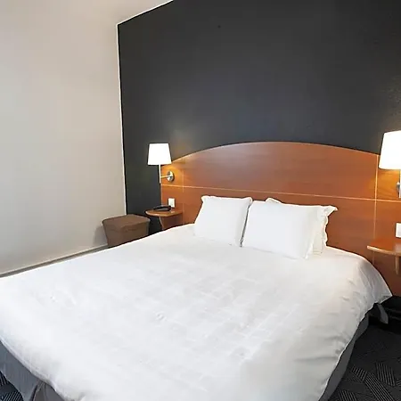 Hotel Kyriad Ferrand Centre