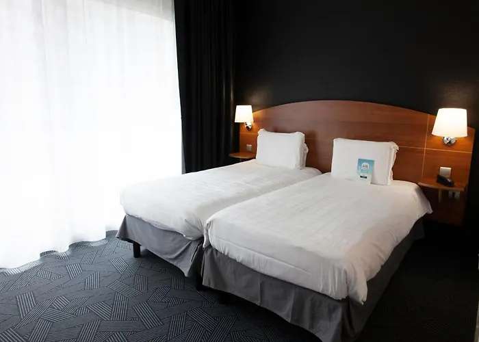 Hotel Kyriad Ferrand Centre 3*