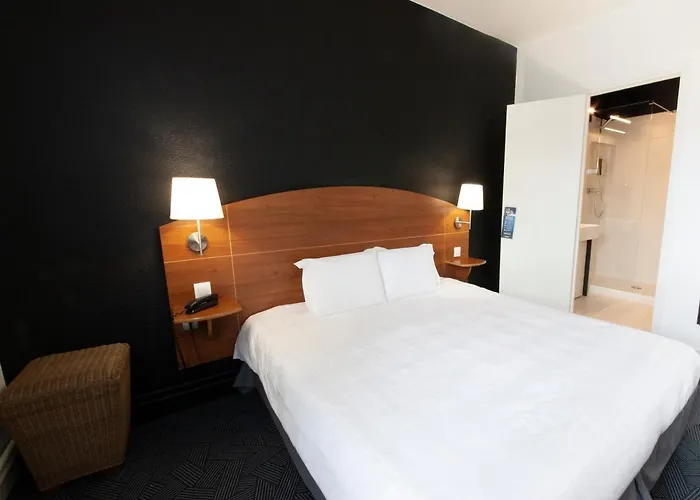 Kyriad Ferrand Centre Hotel 3*