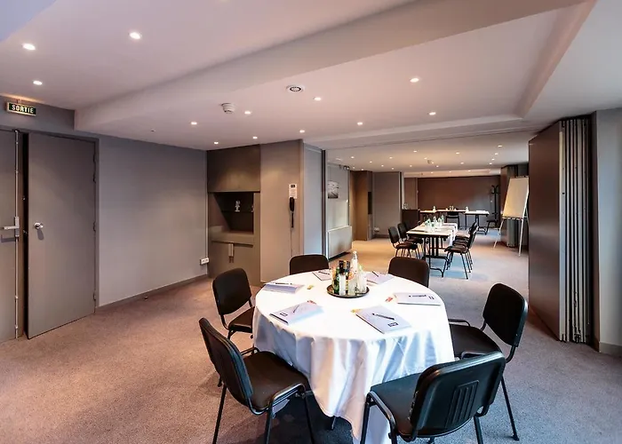 Ξενοδοχείο Kyriad Ferrand Centre