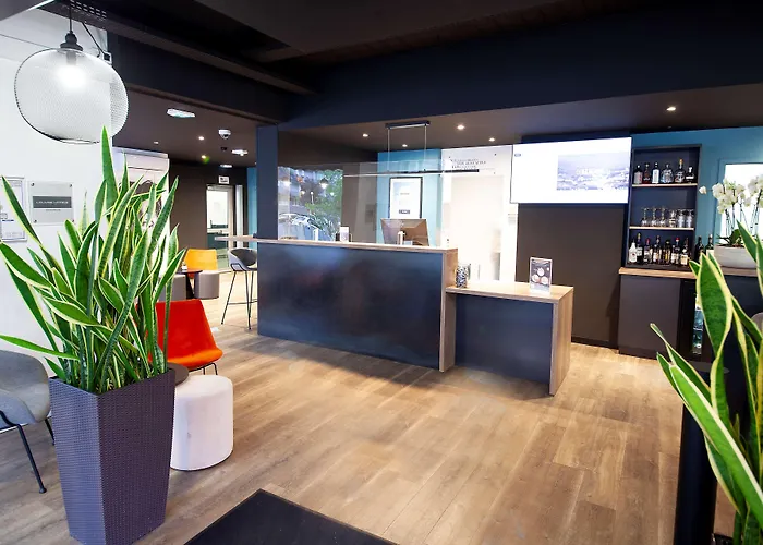 Kyriad Ferrand Centre Ξενοδοχείο 3*